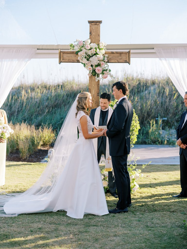 Shields & David’s Colorful Coastal Coral Bay Club Wedding | Raleigh ...